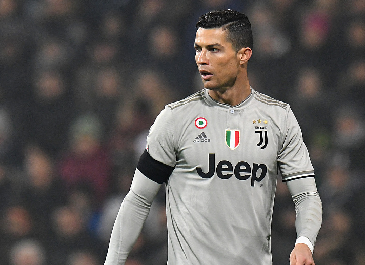 这位年轻选 这位年轻选