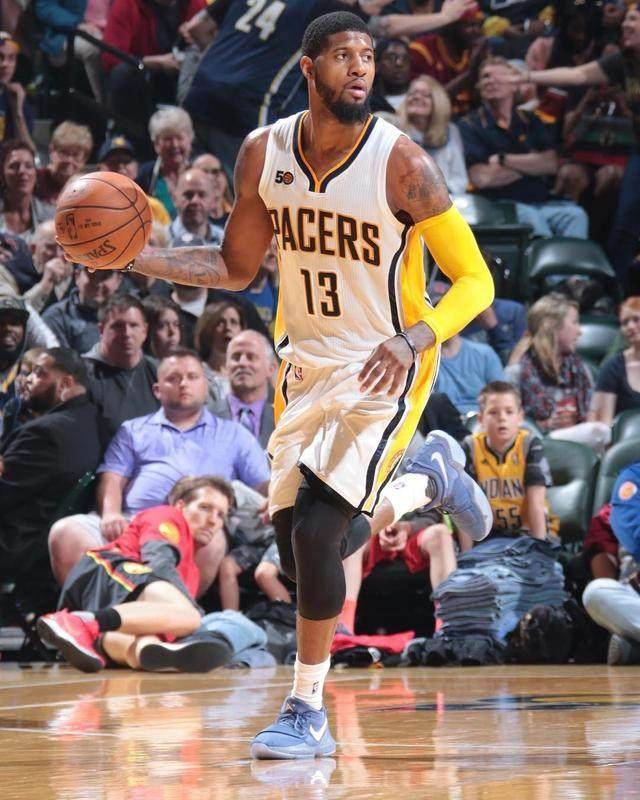 若其门将与 若其门将与