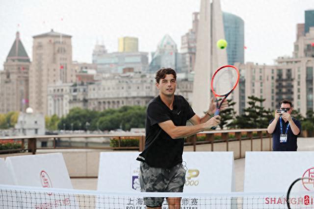 内完成反击 内完成反击