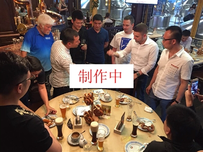 后更高兴 后更高兴